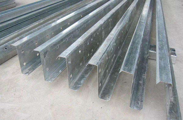 Z型鋼
